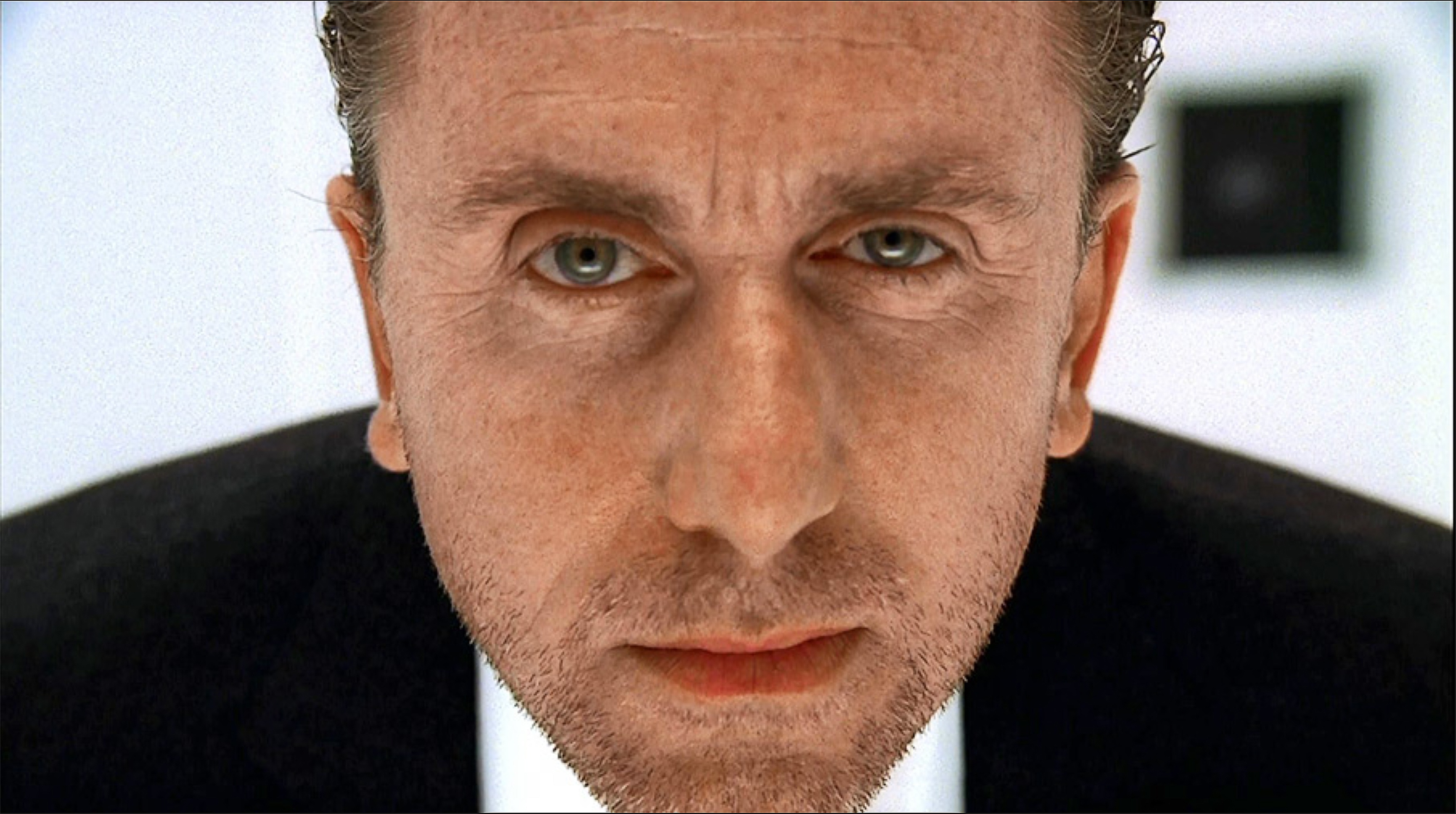 Dr. Cal Lightman, Lie to Me. Актер Тим Рот в роли доктора Лайтмана в сериале Обмани меня